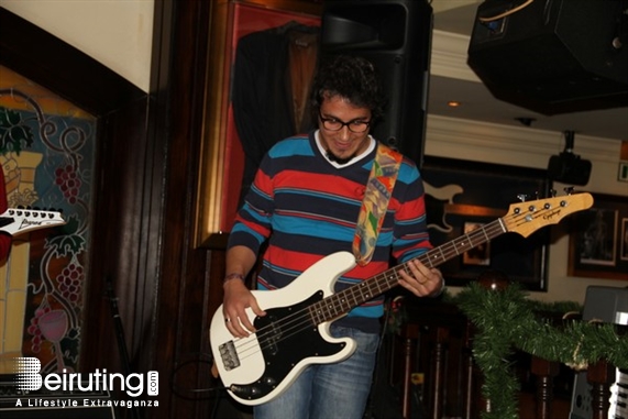 Hard rock cafe Beirut-Downtown Nightlife The Christmas Mission 2012 Lebanon