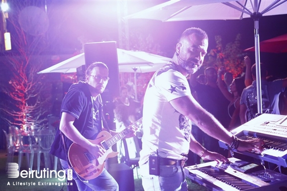 The Notch Mzaar,Kfardebian Nightlife Joe Ashkar live at The Notch  Lebanon