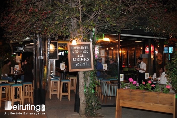 Tonic Cafe Bar Jounieh Nightlife Tonic on Saturday Night Lebanon