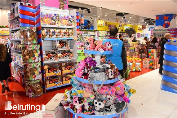 ABC Verdun Beirut Suburb Kids Biggest Christmas Reveal event at Toy Store-ABC Verdun Lebanon