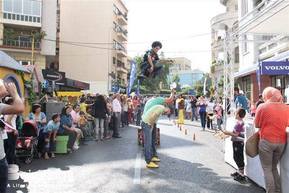 Activities Beirut Suburb Outdoor Volvo Street Festival Lebanon