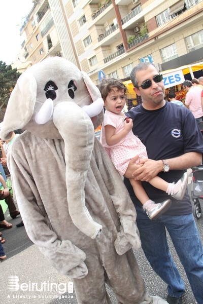 Activities Beirut Suburb Outdoor Volvo Street Festival Lebanon