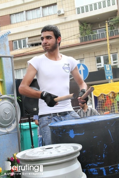 Activities Beirut Suburb Outdoor Volvo Street Festival Lebanon