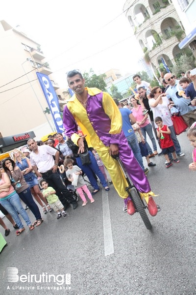 Activities Beirut Suburb Outdoor Volvo Street Festival Lebanon