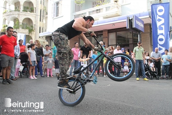 Activities Beirut Suburb Outdoor Volvo Street Festival Lebanon