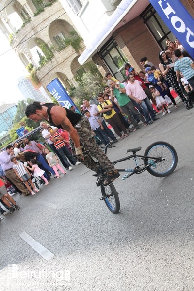 Activities Beirut Suburb Outdoor Volvo Street Festival Lebanon