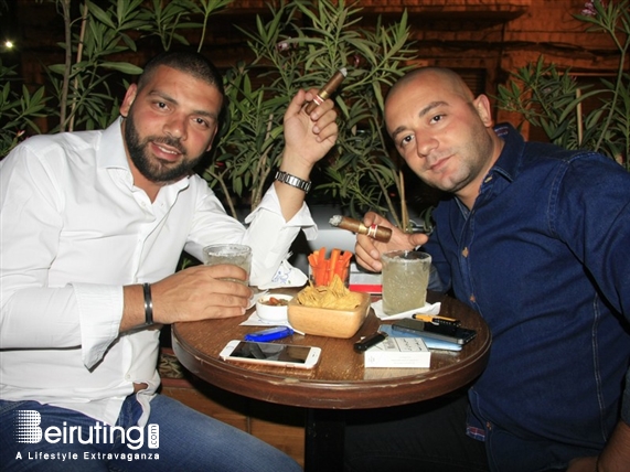 Tonic Cafe Bar Jounieh Nightlife Tonic on Saturday Night Lebanon