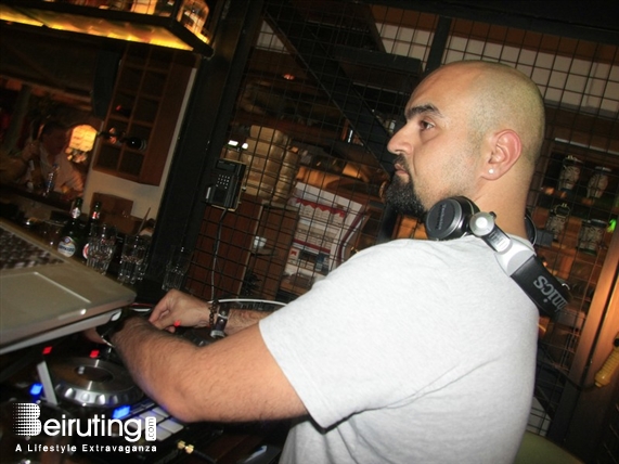 Tonic Cafe Bar Jounieh Nightlife Tonic on Saturday Night Lebanon