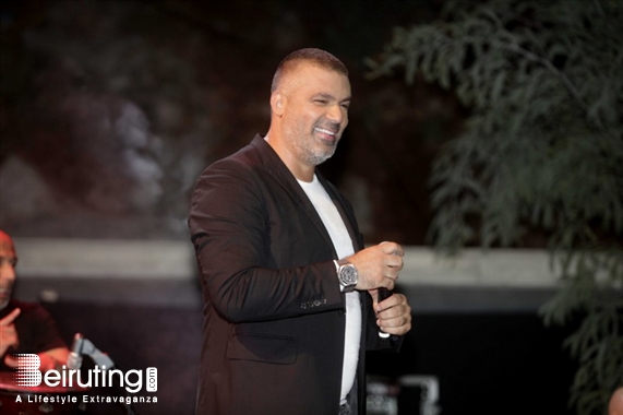 Nightlife Assi Al Hallani & Fares Karam at Ehden Lebanon