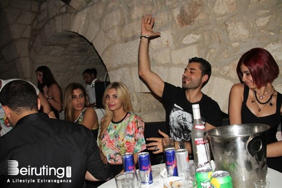 Ages Pub Jounieh Nightlife Ages 1st Year Anniversary Lebanon