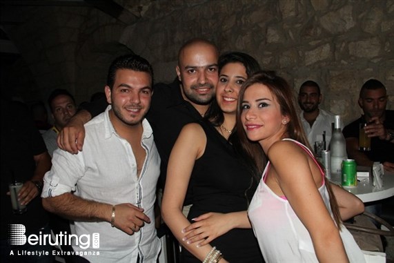 Ages Pub Jounieh Nightlife Ages 1st Year Anniversary Lebanon