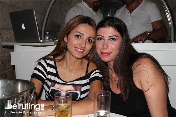 Ages Pub Jounieh Nightlife Ages 1st Year Anniversary Lebanon