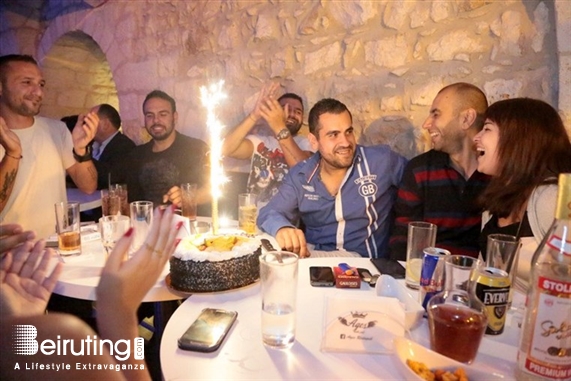 Ages Pub Jounieh Nightlife Ages on Saturday Night Lebanon