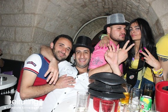 Ages Pub Jounieh Nightlife Ages on Sunday Lebanon