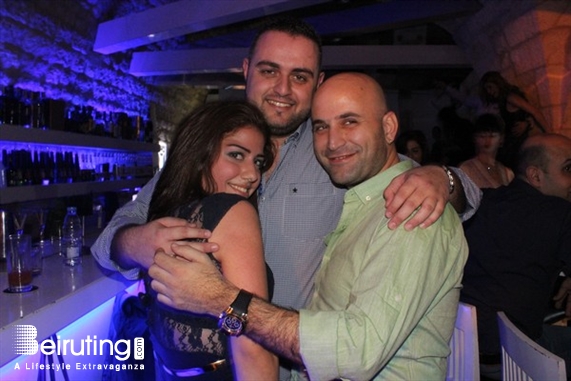 Ages Pub Jounieh Nightlife Ages on Saturday Night Lebanon