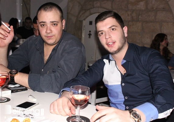 Ages Pub Jounieh Nightlife Ages on Saturday Night Lebanon