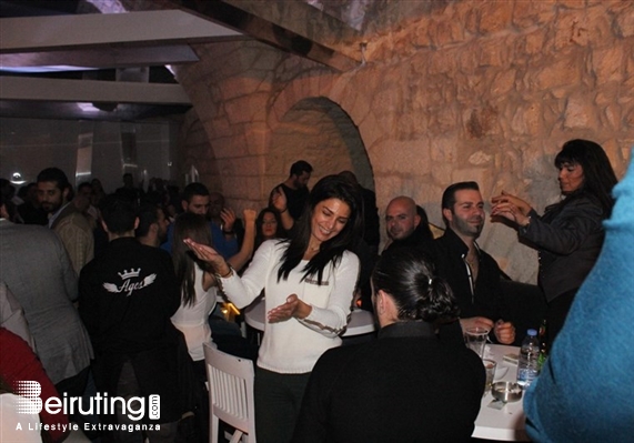 Ages Pub Jounieh Nightlife Ages on Saturday Night Lebanon