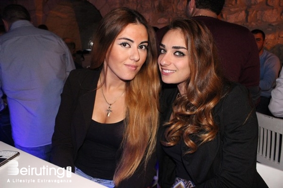 Ages Pub Jounieh Nightlife Ages on Saturday Night Lebanon