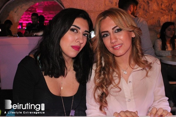 Ages Pub Jounieh Nightlife Ages on Saturday Night Lebanon