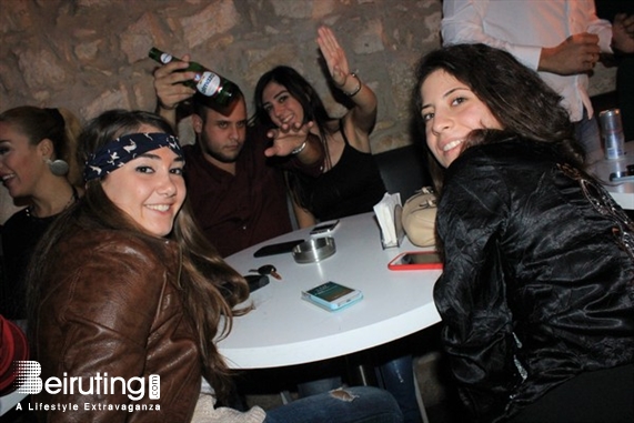 Ages Pub Jounieh Nightlife Ages on Saturday Night Lebanon