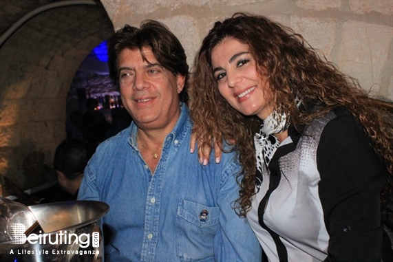 Ages Pub Jounieh Nightlife Ages on Saturday Night Lebanon