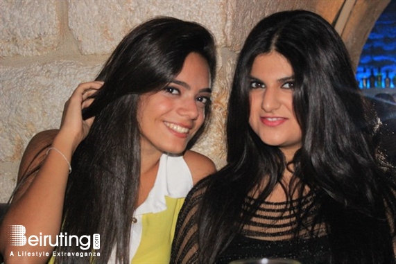 Ages Pub Jounieh Nightlife Ages on Saturday Night Lebanon