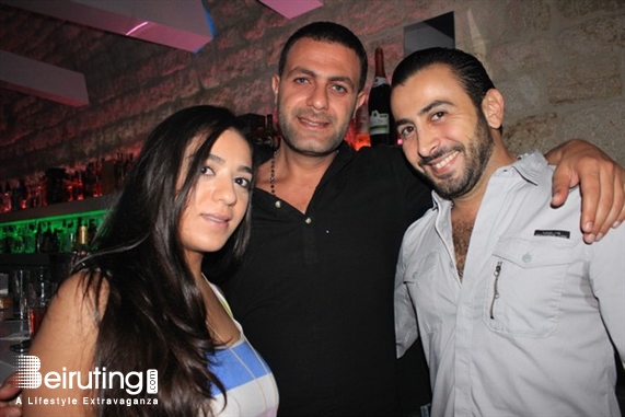 Ages Pub Jounieh Nightlife Ages on Saturday Night Lebanon