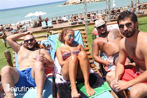 Cyan Kaslik Beach Party Cyan Sunday Club My Life Is a Circus Lebanon