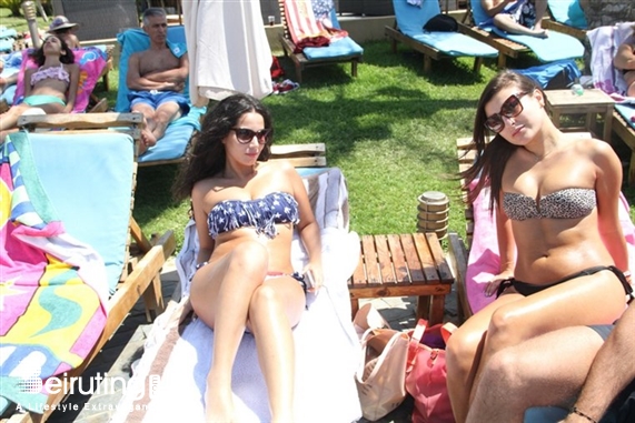 Cyan Kaslik Beach Party Cyan Sunday Club My Life Is a Circus Lebanon