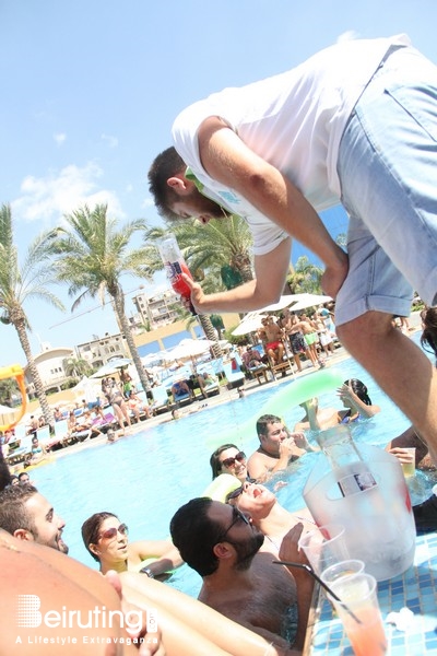 Cyan Kaslik Beach Party Cyan Sunday Club My Life Is a Circus Lebanon