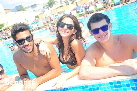 Cyan Kaslik Beach Party Cyan Sunday Club Its Groovy Baby Lebanon