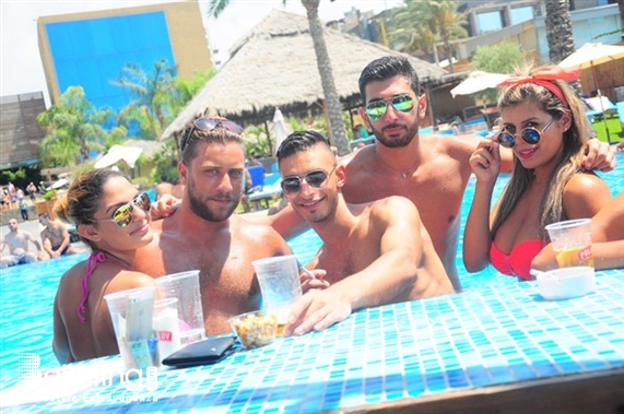 Cyan Kaslik Beach Party Cyan Sunday Club Its Groovy Baby Lebanon