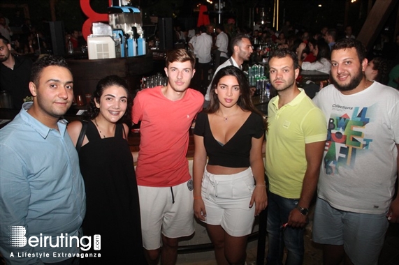 Seven Sisters Beirut Beirut-Downtown Nightlife Donner Sang Compter Red Night Lebanon