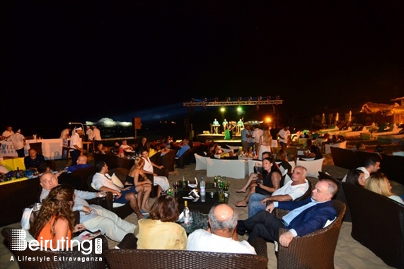 Edde Sands Jbeil Beach Party Edde Sands BBQ Pieds Dans Leau Lebanon