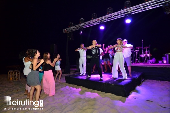 Edde Sands Jbeil Beach Party Edde Sands BBQ Pieds Dans Leau Lebanon