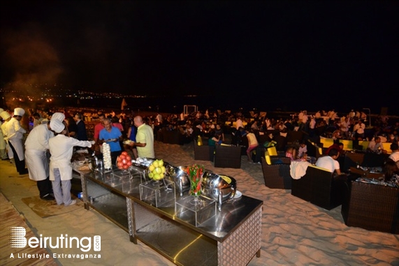 Edde Sands Jbeil Beach Party Edde Sands BBQ Pieds Dans Leau Lebanon