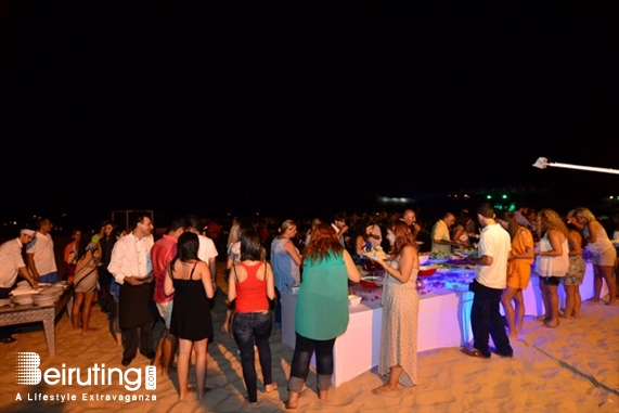 Edde Sands Jbeil Beach Party Edde Sands BBQ Pieds Dans Leau Lebanon