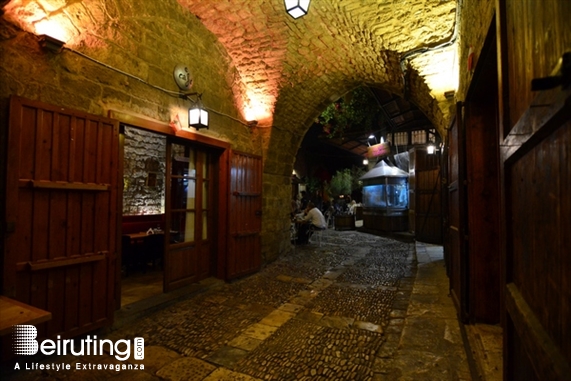 éCafé-EddeYard Jbeil Nightlife Edde Yard on Saturday Night Lebanon