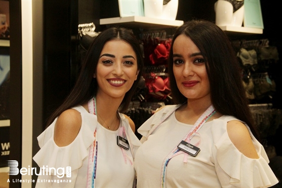 Le Mall-Dbayeh Dbayeh Social Event Etam Lingerie Breast Cancer Awareness Event Lebanon