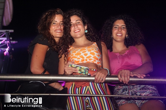 Activities Beirut Suburb Nightlife Lasgidi Beirut Yacht Night Lebanon