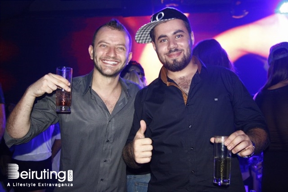 MAD Beirut Suburb Nightlife YOLO with DJ@War Lebanon