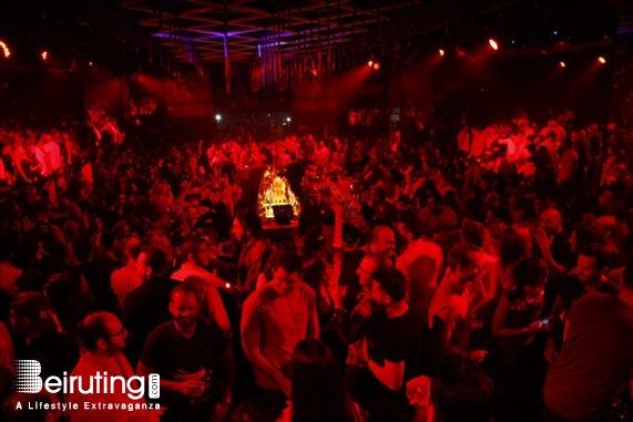 MAD Beirut Suburb Nightlife YOLO with DJ@War Lebanon