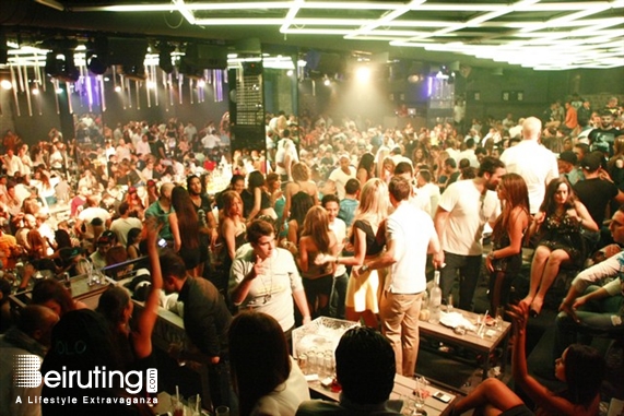 MAD Beirut Suburb Nightlife YOLO with DJ@War Lebanon