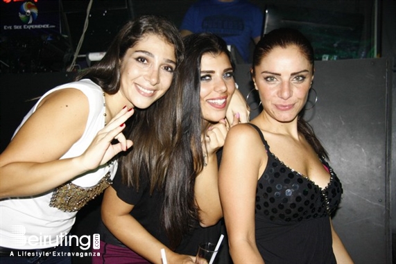 MAD Beirut Suburb Nightlife YOLO with DJ@War Lebanon