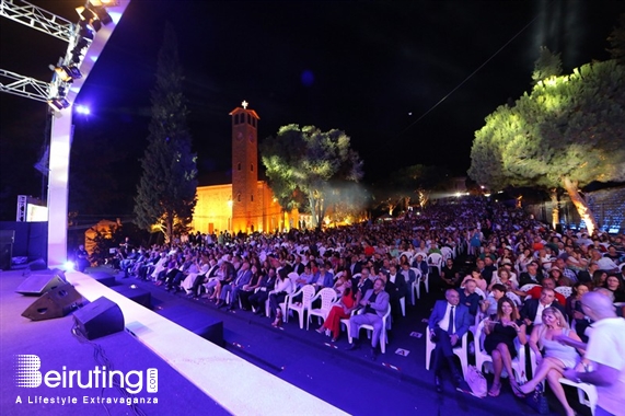 Activities Beirut Suburb Nightlife Najwa Karam & Zein El Omr at Ghosta Festival Lebanon