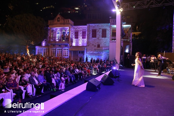 Activities Beirut Suburb Nightlife Najwa Karam & Zein El Omr at Ghosta Festival Lebanon