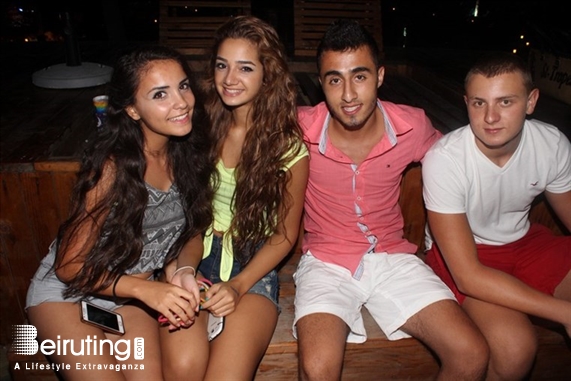 Cyan Kaslik Nightlife One Night In Hawaii Lebanon