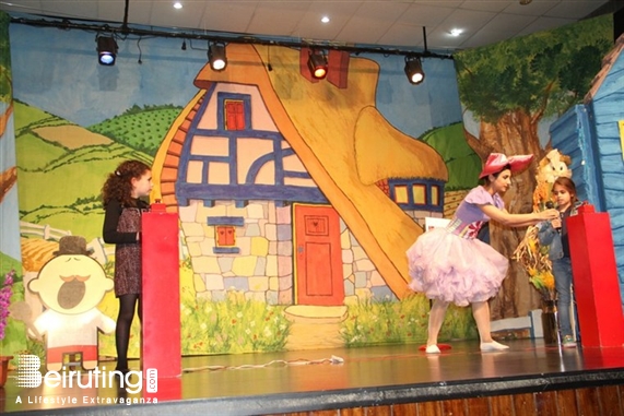 Activities Beirut Suburb Theater Les Aventures De Peter Cottontail Lebanon