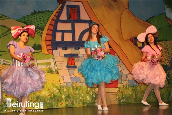 Activities Beirut Suburb Theater Les Aventures De Peter Cottontail Lebanon