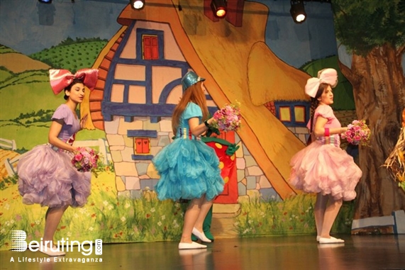 Activities Beirut Suburb Theater Les Aventures De Peter Cottontail Lebanon